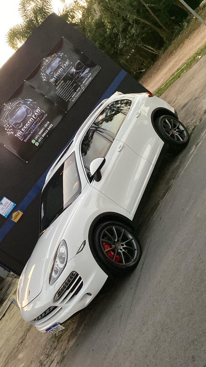 Porsche Cayenne — Detailing